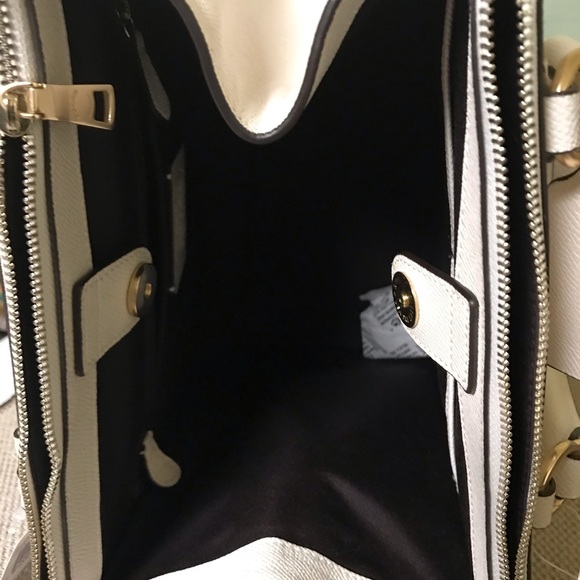 Coach Ivory Handbag - Picture 3 of 3